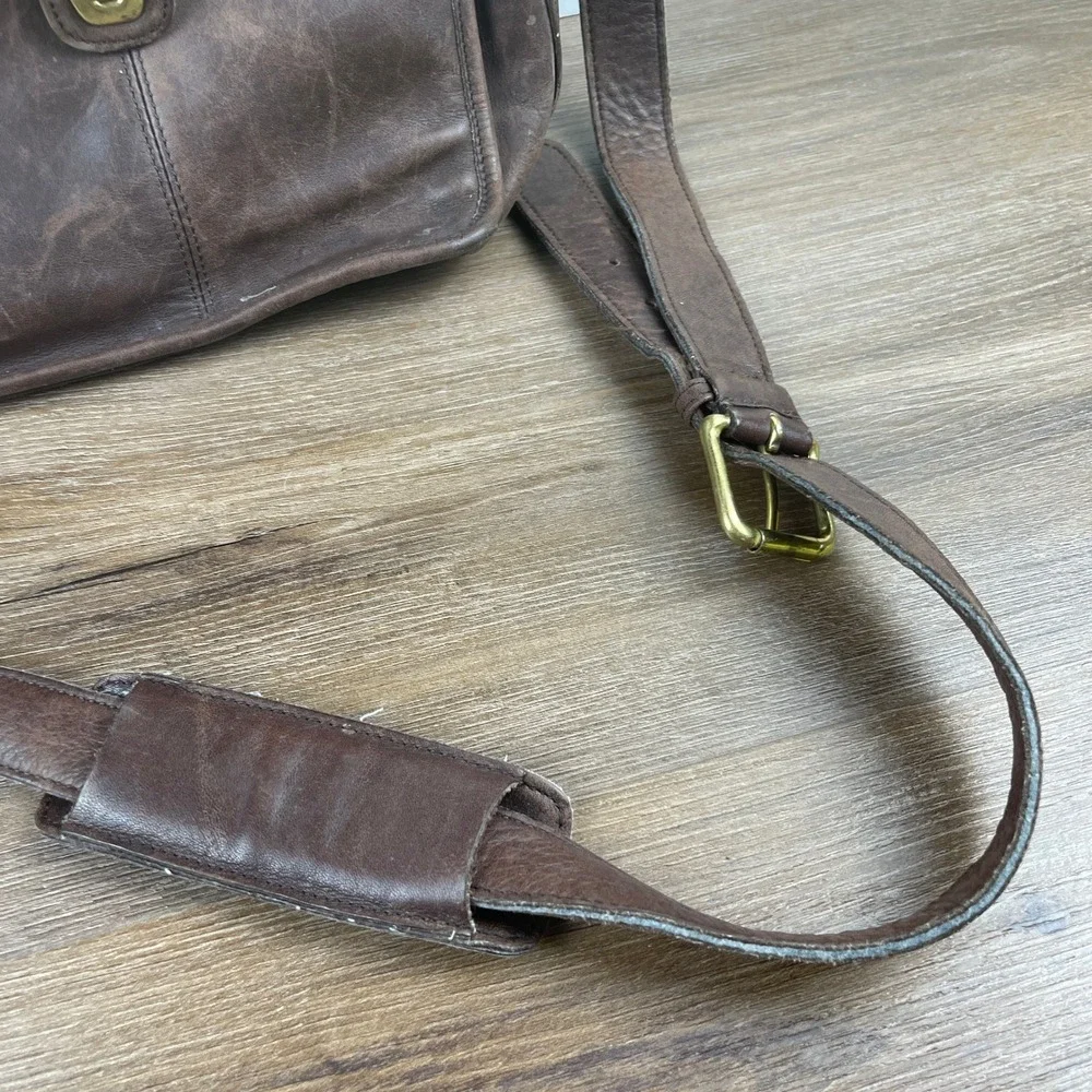 Vintage Coach D8S-0546 Turnlock Leather‎